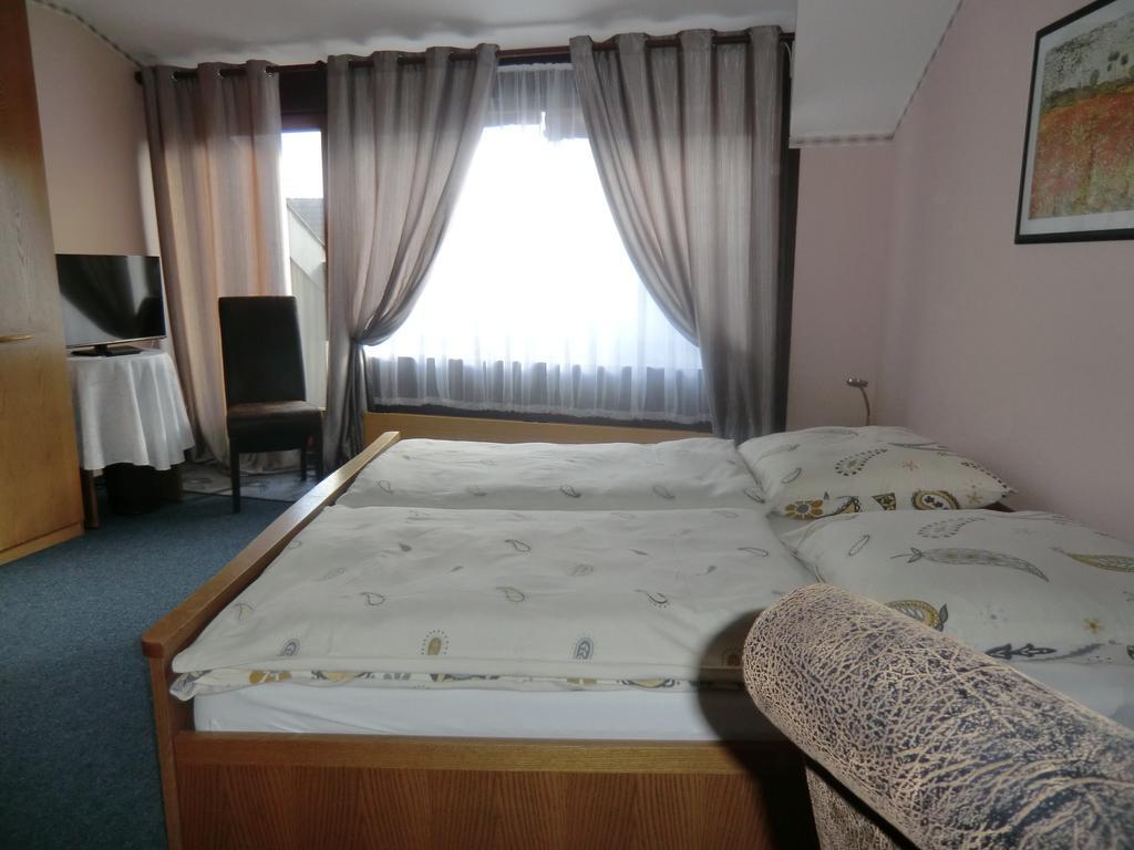 Hotel Garni Julia Linnich Pokój zdjęcie