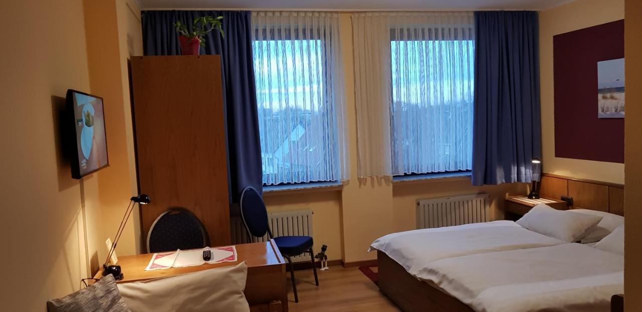 Hotel Garni Julia Linnich Zewnętrze zdjęcie